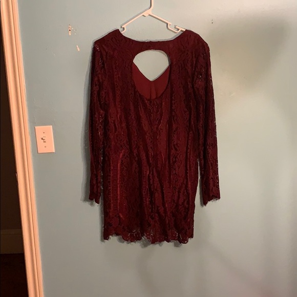 Francesca’s Maroon Lace Dress - Picture 2 of 4
